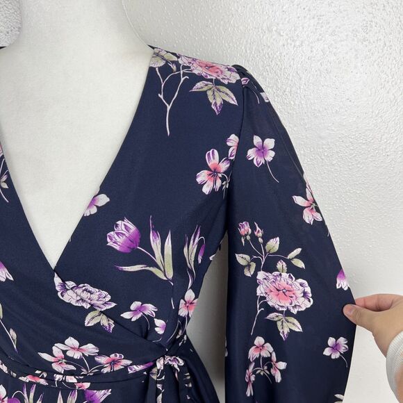 Eliza J Dress Women 4 Blue Purple Floral 3/4 Sleeve Fit Flare Surplice Casual - Picture 11 of 16